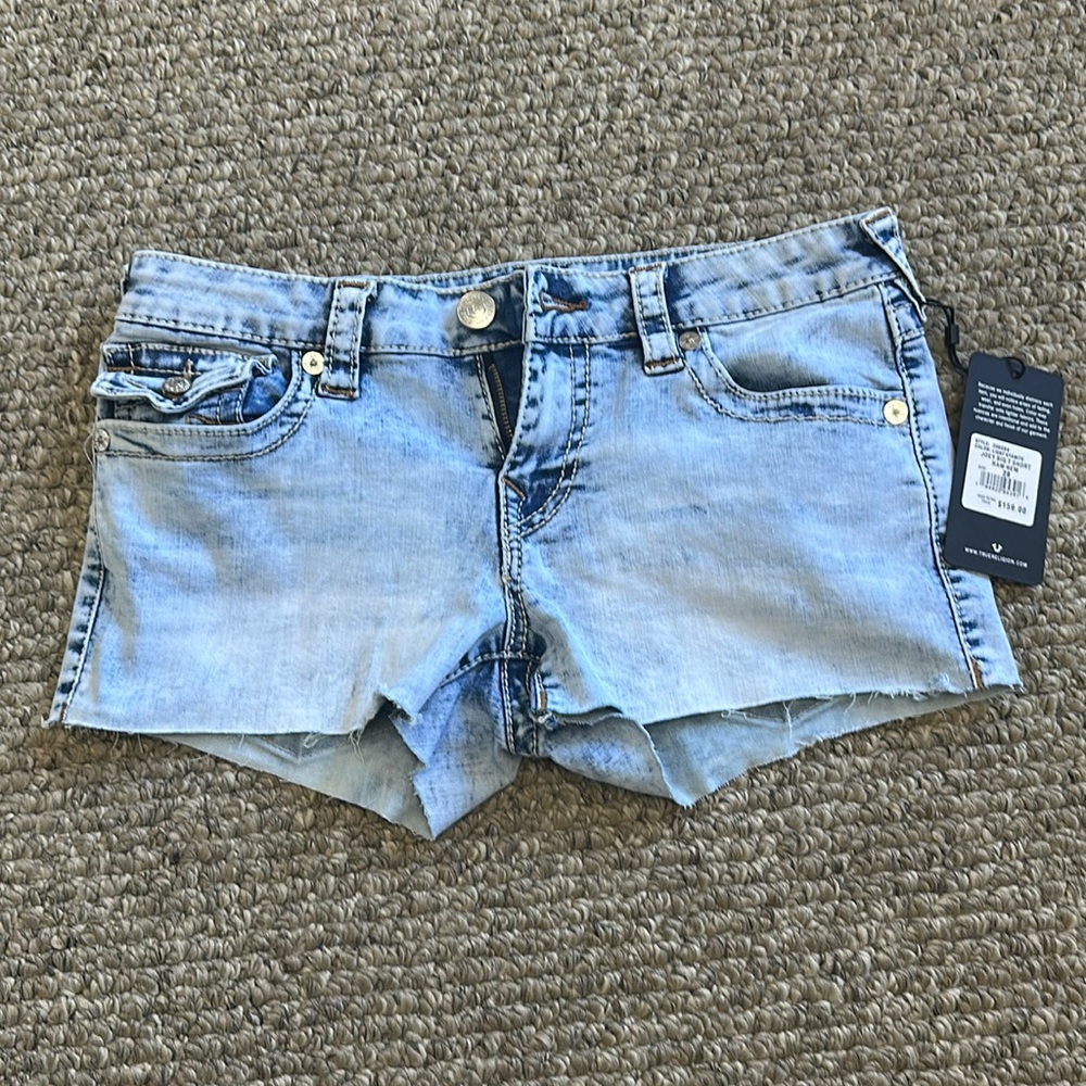 True Religion Joey, big T shorts